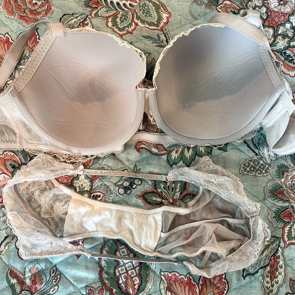 Dream Angels Victoria’s Secret lined Demi bra and panty set - Picture 6 of 8